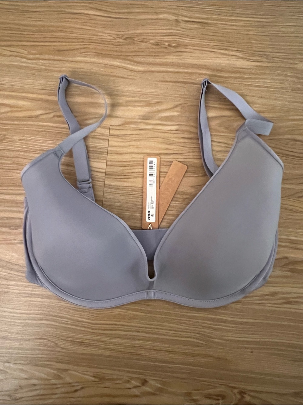 Skims weightless scoop bra